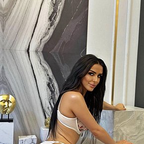 Sona escort in Abu Dhabi