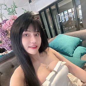 Sofiaa escort in Bangkok offers French Kissing services