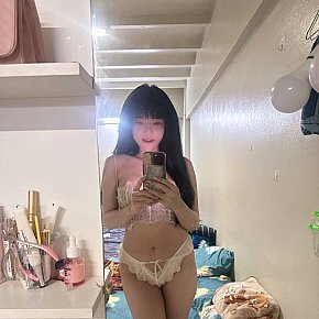 Sofiaa escort in Bangkok offers French Kissing services