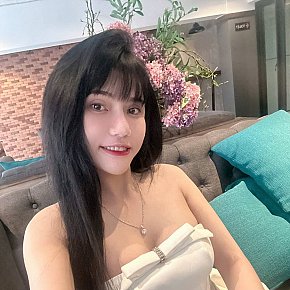 Sofiaa escort in Bangkok offers French Kissing services