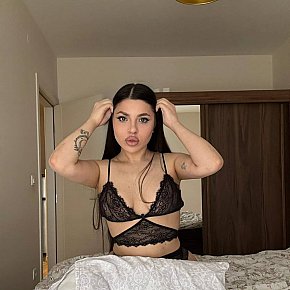 Amina escort in Podgorica