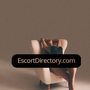 Anya escort in Düsseldorf