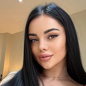 Perfetti Model /Ex-model
 escort in London offers 69 Position services