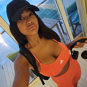 Scarlet Fitness Girl
 escort in Singapore City offers Girlfriend Experience (GFE) services