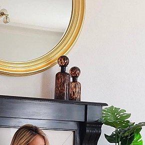 Salma Piccolina escort in Lausanne offers Massaggio erotico services