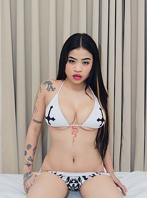 cassie Vip Escort escort in Manila offers Kissing services