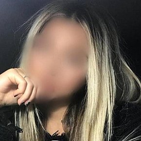 Paige Completamente Naturale escort in Romford offers Sesso in posizioni diverse services