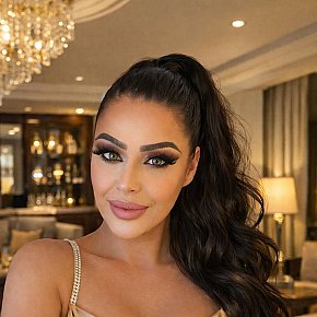 Claudia-Ferrari escort in Graz offers Lenjerie services