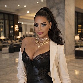 Claudia-Ferrari escort in Graz offers Lenjerie services