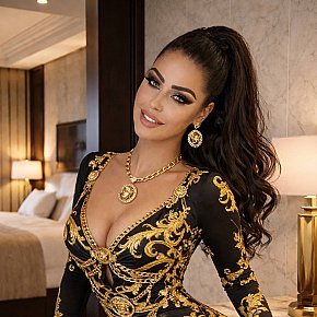 Claudia-Ferrari escort in Graz offers Lenjerie services