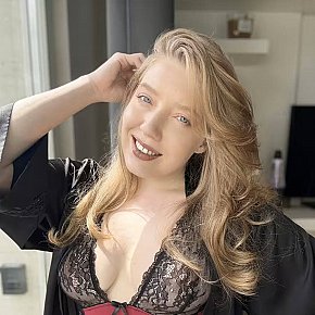 Vickyy escort in Brussels offers Shower  services