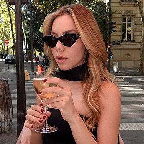 Sandy All Natural
 escort in London offers Girlfriend Experience (GFE) services