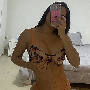 Laura Model /Ex-model
 escort in Manama