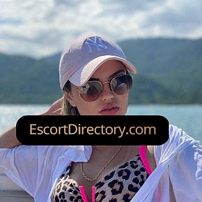 Melissa escort in Porto offers Handjob services