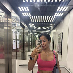 Asian_Maliya Vip Escort escort in London offers Cumshot on body (COB) services