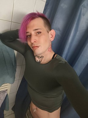 JoyaCD Occasional
 escort in Liestal offers Golden Shower (recieve) services