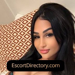Sabrina escort in Edinburgh offers Private Photos services