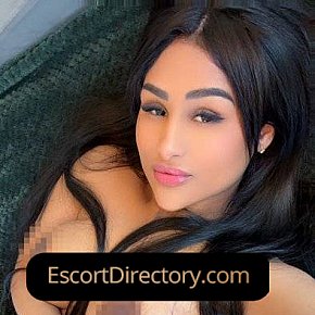 Sabrina escort in Edinburgh offers Private Photos services
