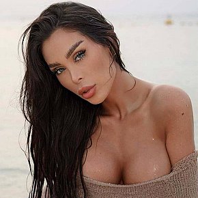 Havana All Natural
 escort in London offers Girlfriend Experience (GFE) services