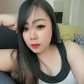 Grass escort in Manama offers Kissing services