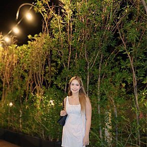 Lindsay escort in Singapore City