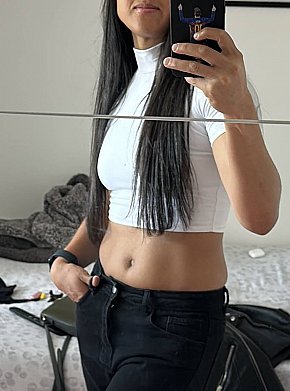 Brasileira escort in London offers Dildo Play/Toys services