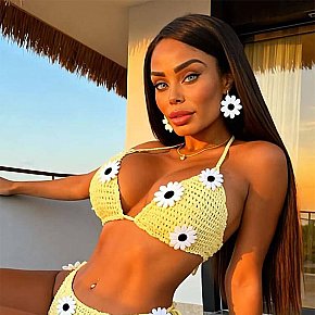 Mizona All Natural
 escort in London offers Girlfriend Experience (GFE) services