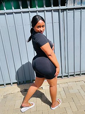Justina Vip Escort escort in Lagos offers Blowjob without Condom to Completion services