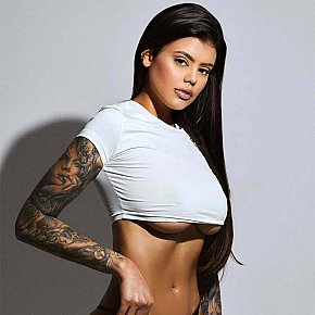 Bonita All Natural
 escort in London offers Girlfriend Experience (GFE) services
