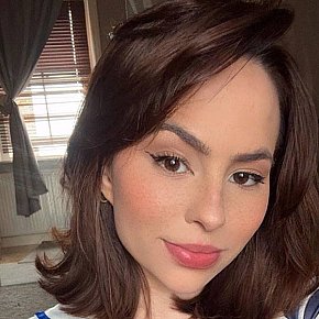 Feijova Muscular
 escort in London offers Intimate massage services