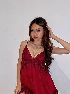 Intan Muscular
 escort in Kuala Lumpur offers Blowjob with Condom services