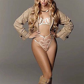 Samora All Natural
 escort in London offers Girlfriend Experience (GFE) services