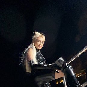 Lady-Lika-DIFC escort in Dubai offers Lingerie services