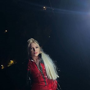 Lady-Lika-DIFC escort in Dubai offers Lingerie services