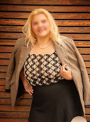 Susann Super Busty
 escort in Frankfurt-am-main offers Sex in Different Positions services