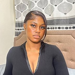 Lea Super Busty
 escort in Kuwait City