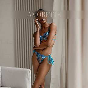 Naomi Muscular
 escort in Berlin offers 69 Position services