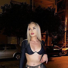 Gaby escort in Singapore City offers Girlfriend Experience (GFE) services