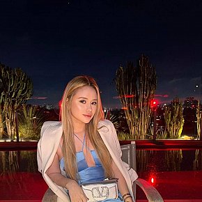 Gaby escort in Singapore City offers Girlfriend Experience (GFE) services