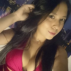 Sara escort in Medellín