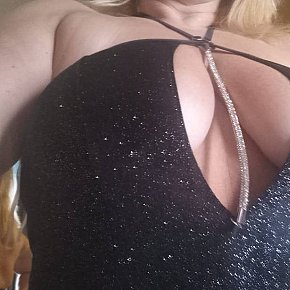 CAMILLA escort in Pescara offers Experience 