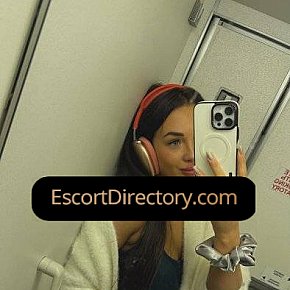Emma Vip Escort escort in Milan offers Titjob services