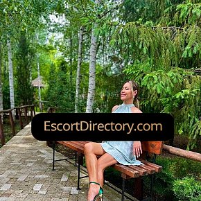 Emma escort in Cluj-Napoca offers Posición 69 services