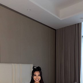 Selerina Vip Escort escort in London offers Sborrata in bocca services