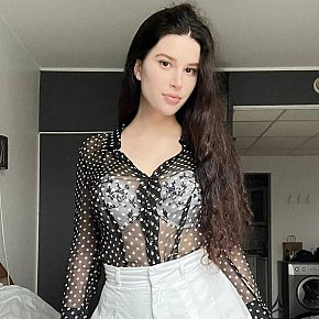 Lily escort in Brussels offers Experience 