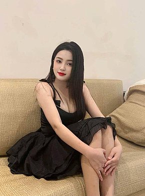 Mina escort in Ajman