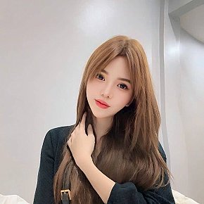 Lona escort in 