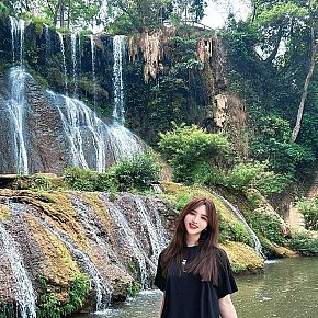 Lona escort in Hanoi