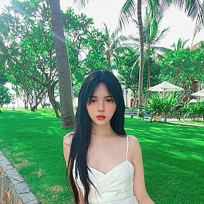 Lona escort in Hanoi