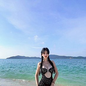 Lona escort in Hanoi